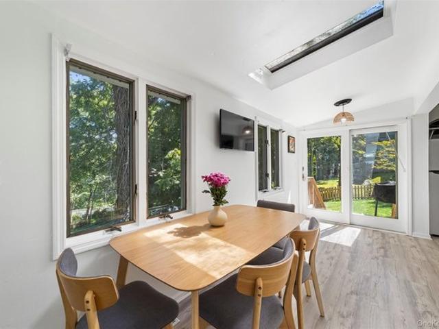 House for sale in Cortlandt Manor, New York