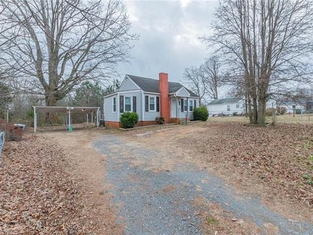 House for sale in Asheboro, North Carolina