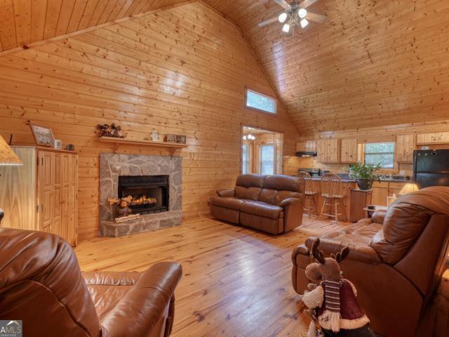 House for sale in Blairsville, Georgia