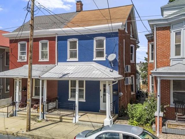 Townhouse for sale in Ephrata, Lancaster County