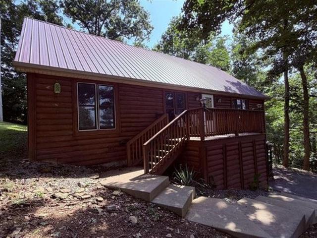 House for sale in Columbia, Adair County