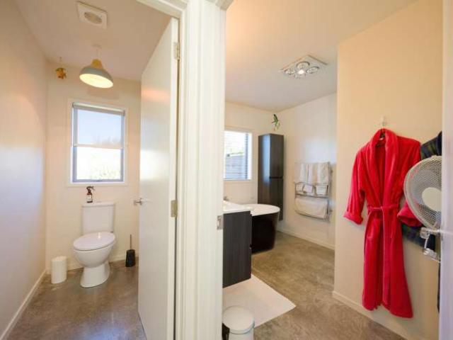 Property for sale in Marlborough