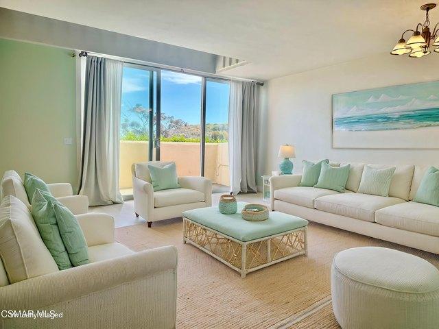 Townhouse for sale in Malibu, California