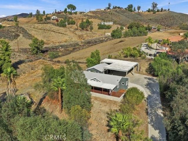 House for sale in Canyon Lake, Riverside County