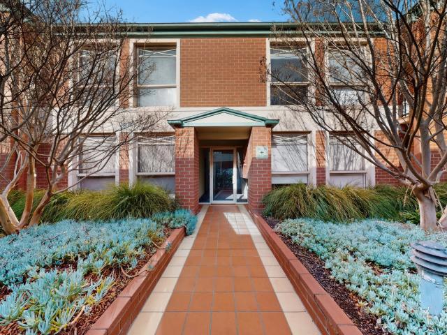 Granny Flat for rent in Camerons Creek, Victoria