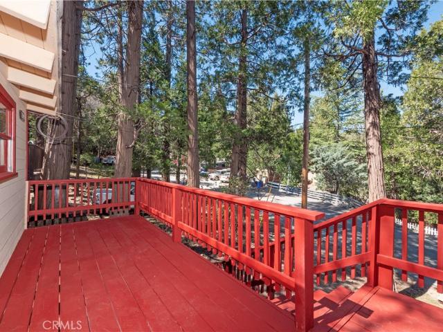 House for sale in Cedarpines Park, California