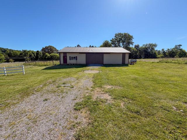 House for sale in Crittenden, Kentucky