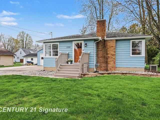 House for sale in Shattuckville, Michigan