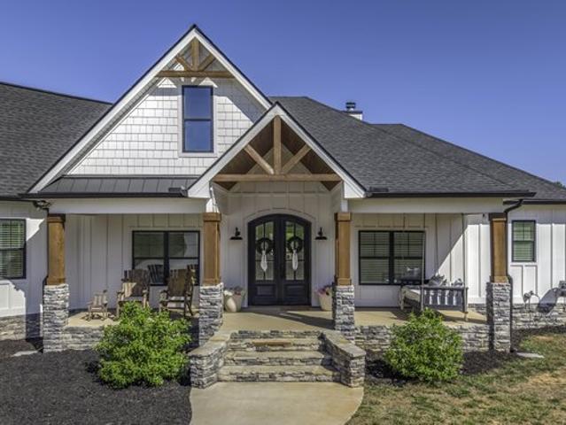 House for sale in Roopville, Georgia
