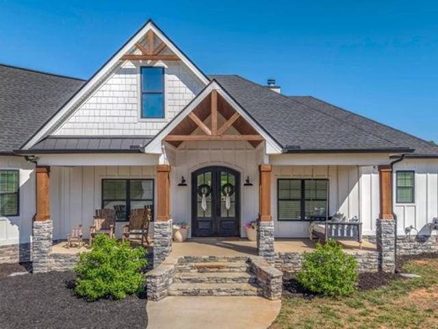 House for sale in Roopville, Georgia