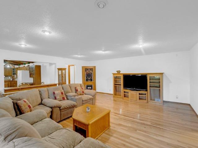 House for sale in Van Meter, Iowa