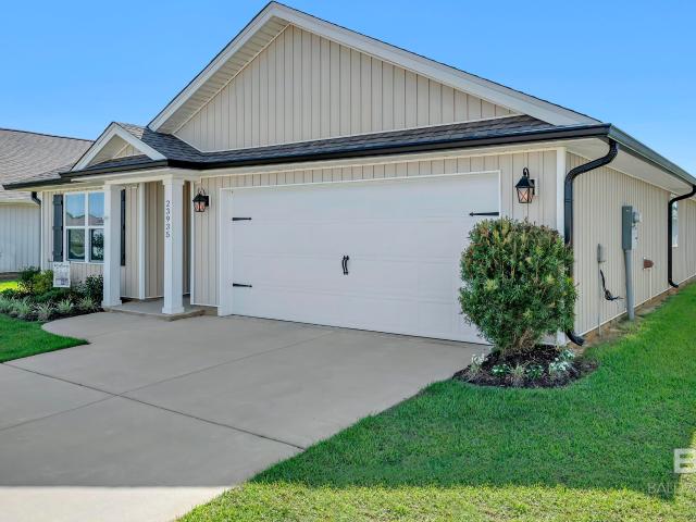 House for sale in Daphne, Alabama