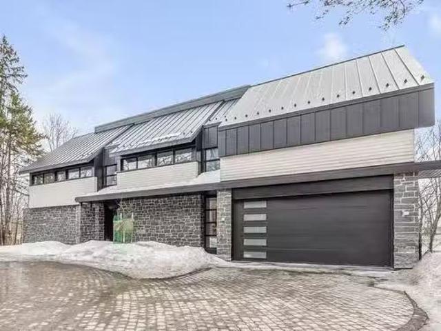 House for sale in Quebec City, Quebec