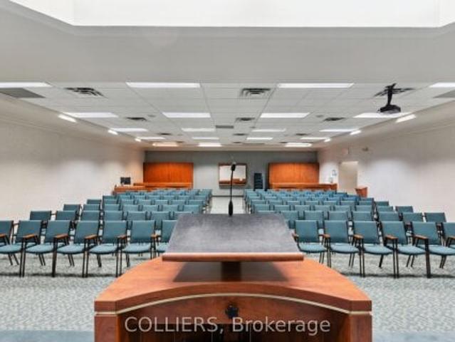 Office for sale in Woburn, Ontario