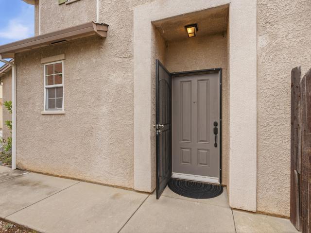 House for sale in Shasta, California