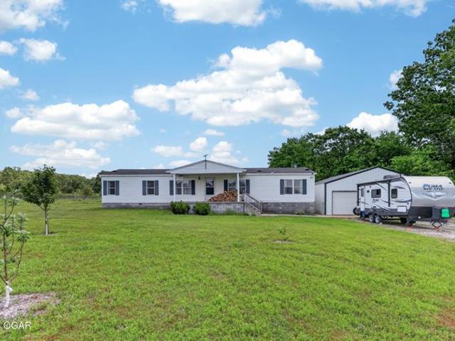 House for sale in Seneca, Missouri