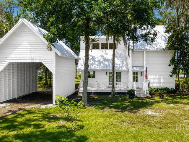 House for sale in Darien, McIntosh County