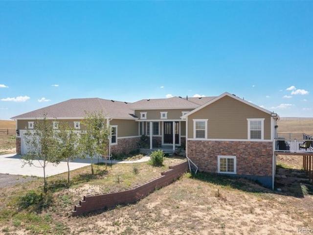 House for sale in Bennett, Colorado