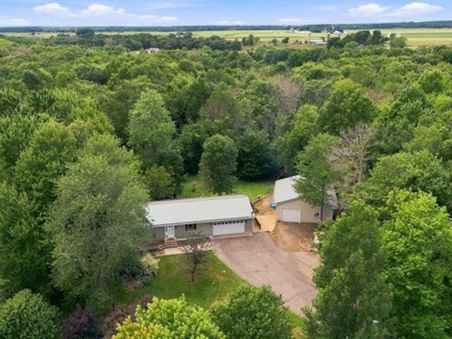 House for sale in Saint Croix, Wisconsin