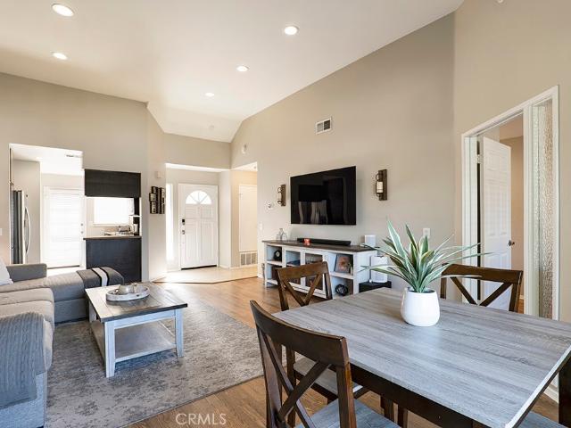 Condo for sale in Valencia, Santa Clarita