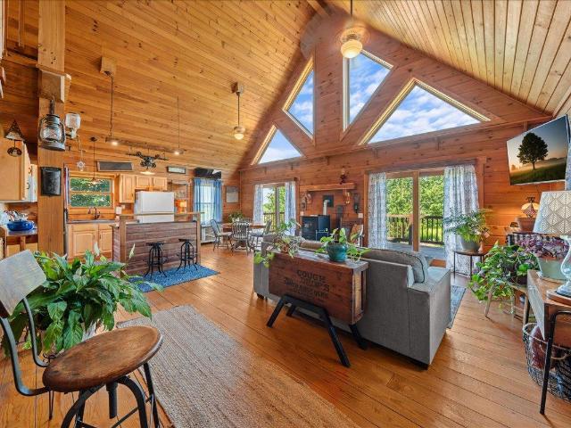 House for sale in Saint Croix, Wisconsin