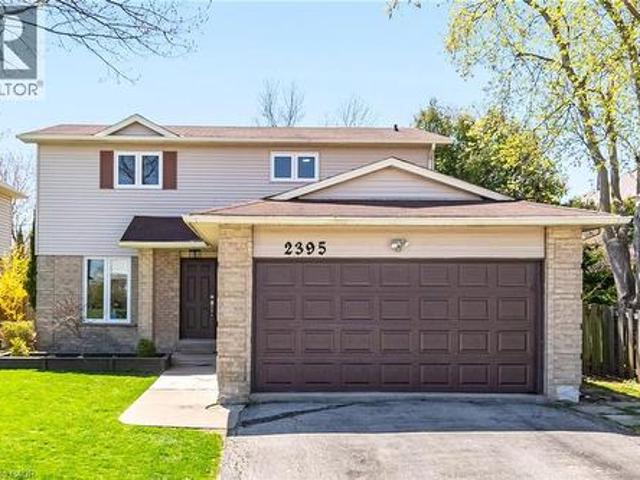 House for sale in Burlington, Ontario