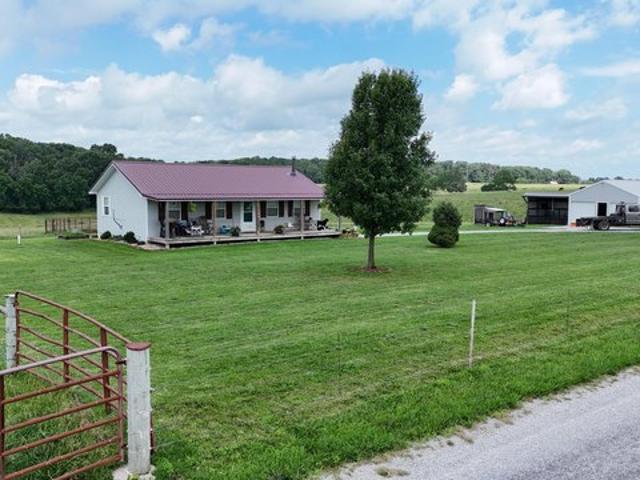 House for sale in Verona, Missouri
