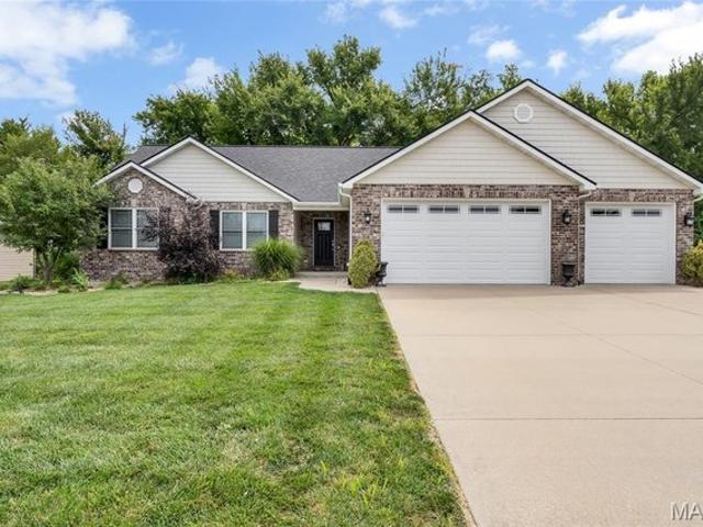 House for sale in Monroe, Illinois