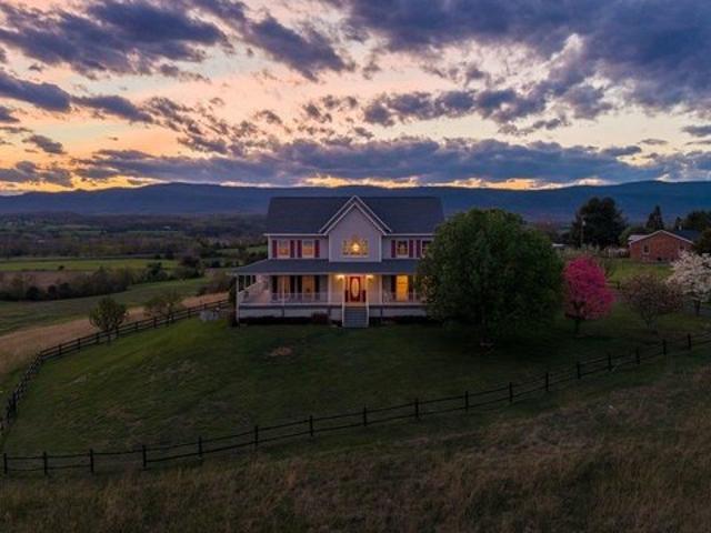 House for sale in Virginia