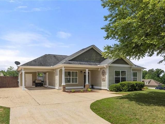 House for sale in Auburn, Alabama