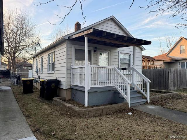 House for sale in Trenton, Michigan