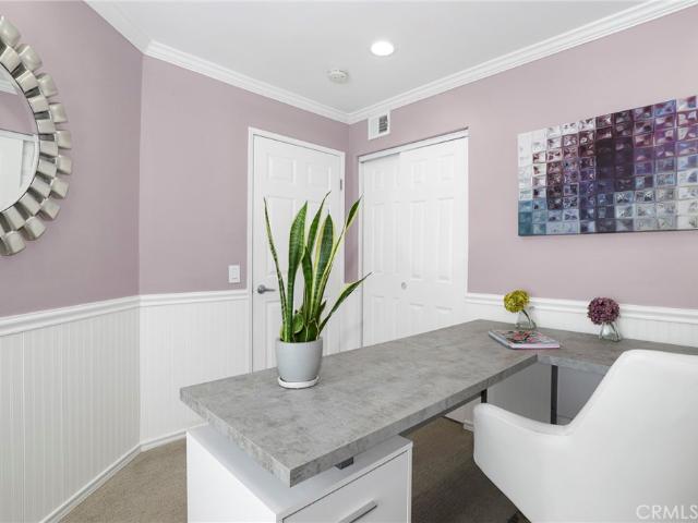 Condo for sale in Canyon Country, California