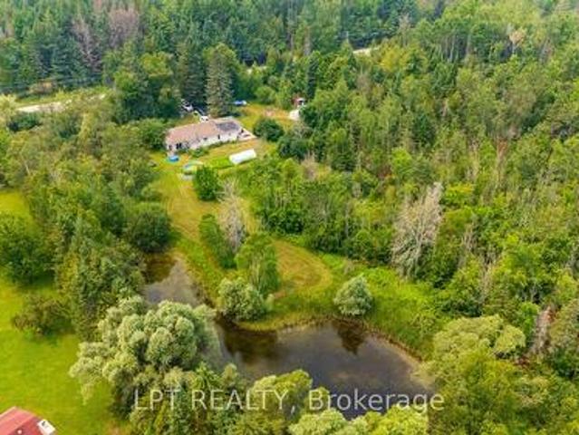 House for sale in Golden Horseshoe, Ontario