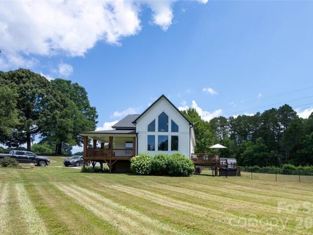 House for sale in Catawba, North Carolina