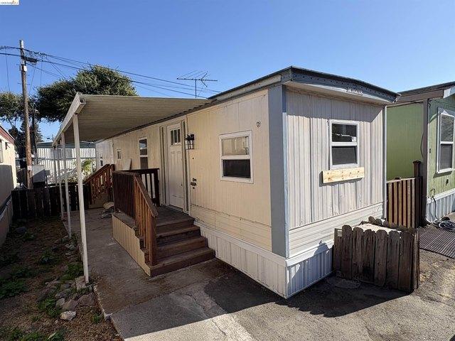 House for sale in San Leandro, California