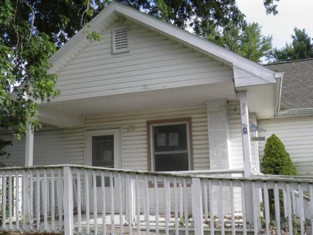 House for sale in Aledo, Illinois