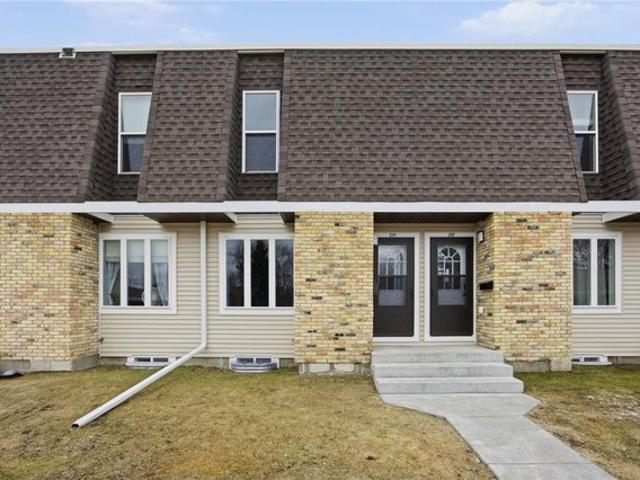 Townhouse for sale in West Fargo, North Dakota