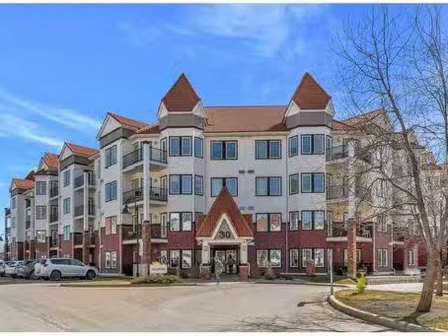 Condo for sale in Northwest, Alberta
