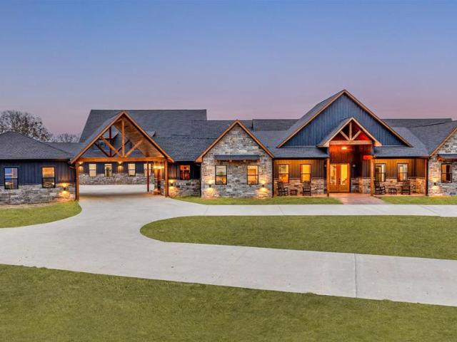 House for sale in Lamar, Texas