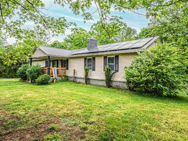 House for sale in Brownsville, Kentucky