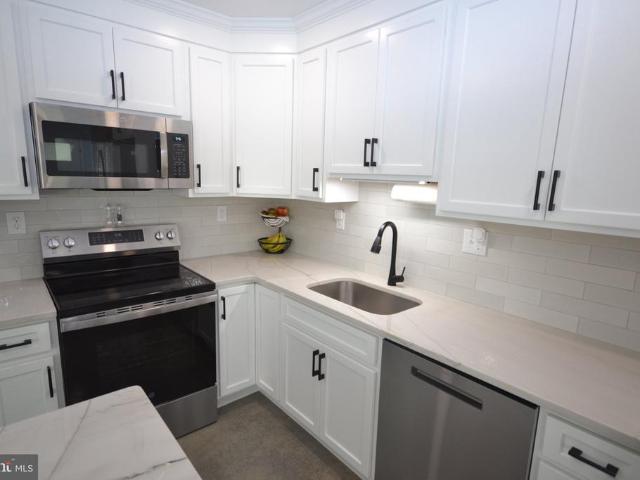 House for sale in Elmer, New Jersey