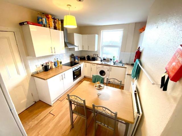 House for rent in Saint George's, Sheffield