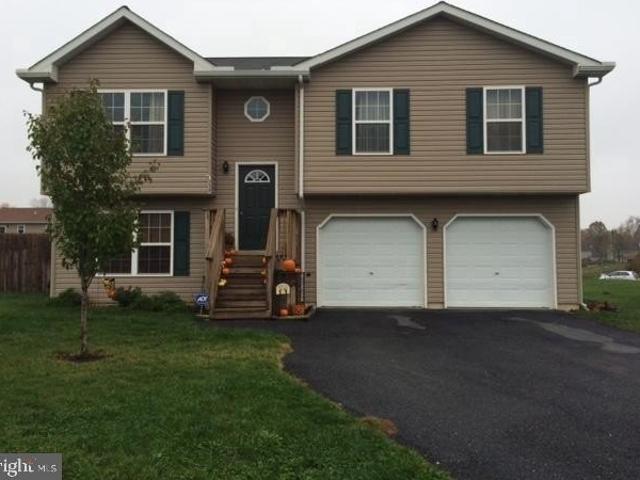House for sale in Bainbridge, Pennsylvania
