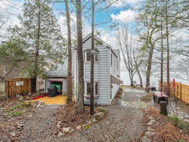 House for sale in Augusta, New Jersey