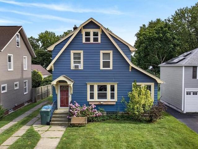 House for sale in Oak Hill, New York