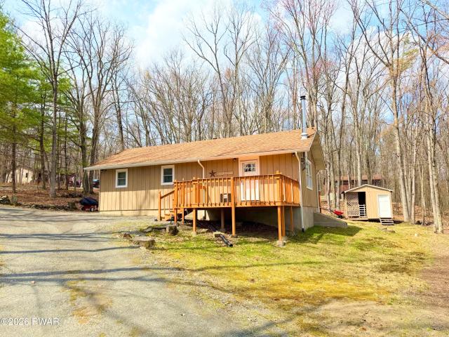 House for sale in Beach Lake, Pennsylvania