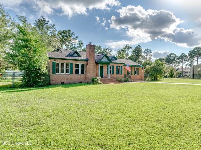 Commercial for sale in Jackson, Hinds County