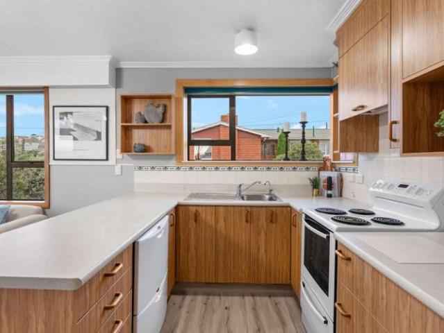 House for sale in Otakou