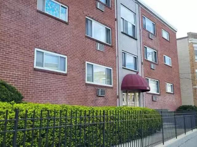 Apartment for rent in Brighton, Brighton