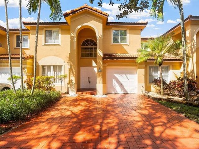 Townhouse for sale in Davie, Florida